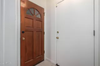 Photo #2: 6680257 Listing 