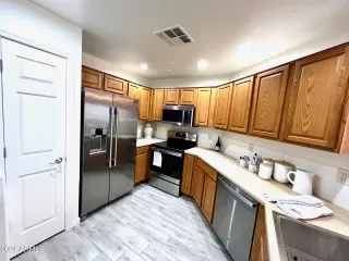 Photo #3: 6680640 Listing 