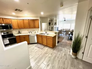 Photo #4: 6680640 Listing 