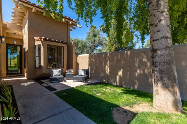 MLS: 6680691 Condo For Sale