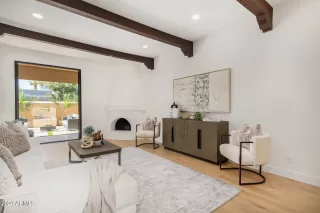 Photo #1: 6680691 Listing