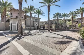 Photo #3: 6680763 Listing