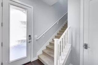 Photo #5: 6680763 Listing