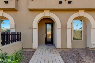 Photo #3: 6680853 Listing