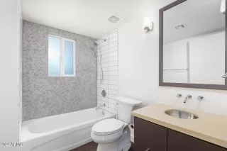 Photo #3: 6680860 Listing 