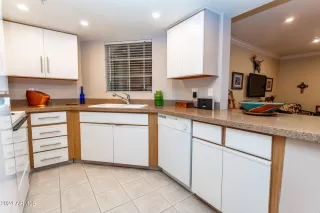 Photo #3: 6680955 Listing 