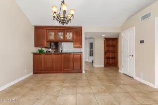 Photo #6: 6681016 Listing 