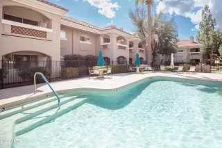 Photo #2: 6681019 Listing