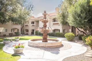 Photo #4: 6681019 Listing