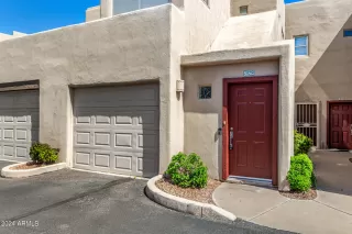 Photo #3: 6681155 Listing 
