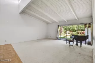 Photo #3: 6681294 Listing 