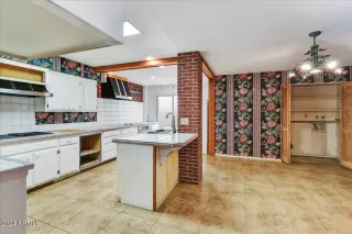 Photo #5: 6681294 Listing 