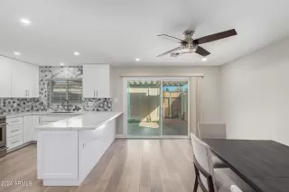 Photo #4: 6681361 Listing