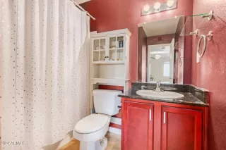 Photo #6: 6681613 Listing