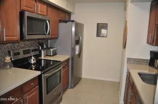 Photo #4: 6681724 Listing