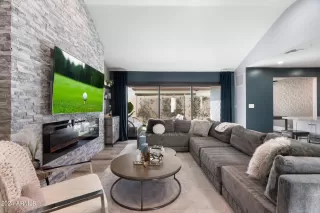 Photo #1: 6681766 Listing 