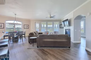 Photo #2: 6681979 Listing