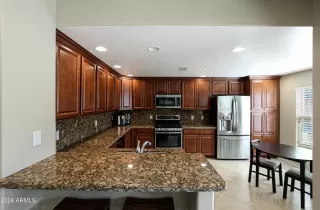 Photo #6: 6682485 Listing