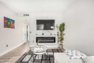 Photo #1: 6682549 Listing