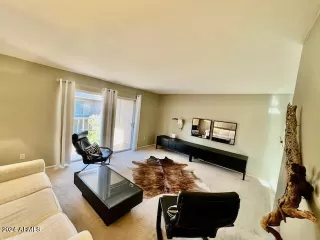 Photo #3: 6682888 Listing 