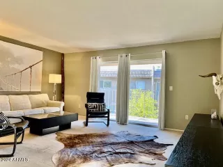 Photo #5: 6682888 Listing 