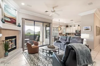 Photo #5: 6682894 Listing