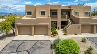 Photo #2: 6683056 Listing