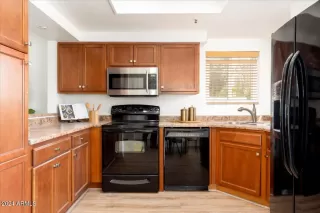 Photo #4: 6683283 Listing 