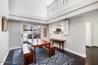 Photo #4: 6683336 Listing