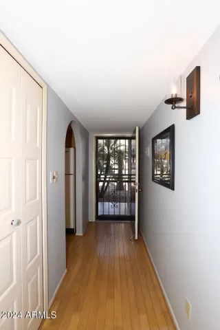 Photo #6: 6683358 Listing 