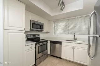 Photo #4: 6683432 Listing 