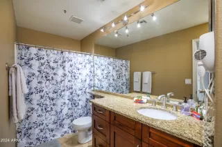 Photo #4: 6683599 Listing 