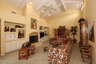 Photo #1: 6683637 Listing