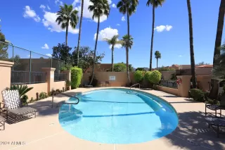 Photo #3: 6683637 Listing