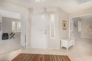 Photo #2: 6683686 Listing