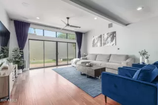 Photo #1: 6684132 Listing 