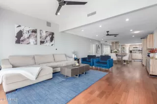 Photo #2: 6684132 Listing 