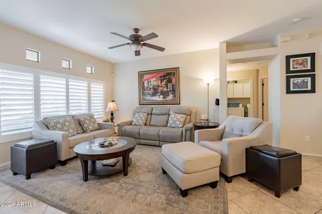 MLS: 6684300 Condo For Sale