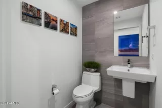 Photo #3: 6684480 Listing