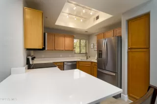 Photo #6: 6684534 Listing