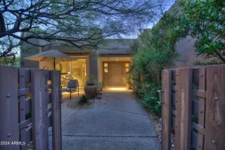 Photo #4: 6684602 Listing