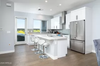 Photo #1: 6684754 Listing