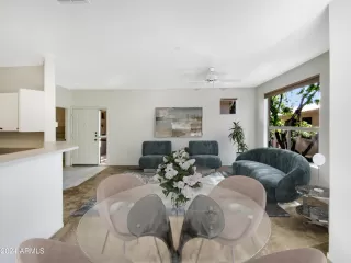 Photo #1: 6684815 Listing