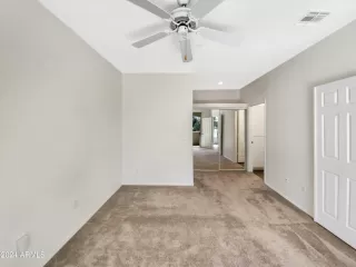 Photo #4: 6684815 Listing