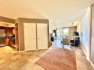 Photo #2: 6684882 Listing