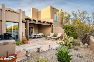 Photo #1: 6684949 Listing