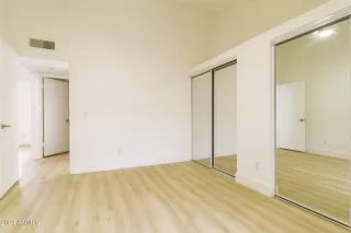 Photo #6: 6685055 Listing