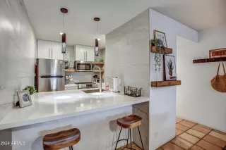 Photo #1: 6685589 Listing