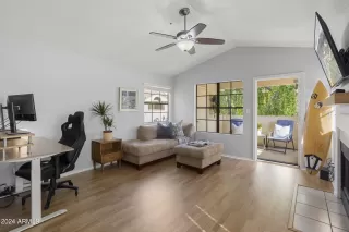 Photo #5: 6685750 Listing 