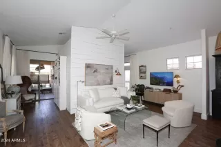 Photo #2: 6685769 Listing